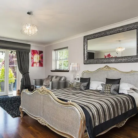 Affittacamere Windermere Suites 5*