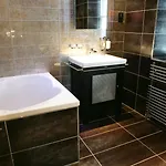 Pensionat Windermere Suites 5*