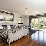 Windermere Suites