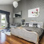 Windermere Suites Πανσιόν