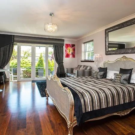 בית הארחה Windermere Suites