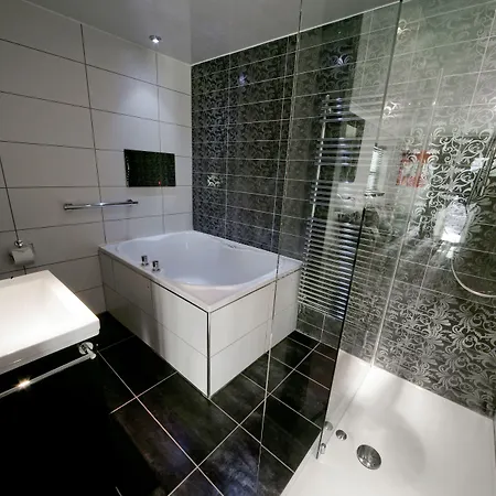 Windermere Suites 5*