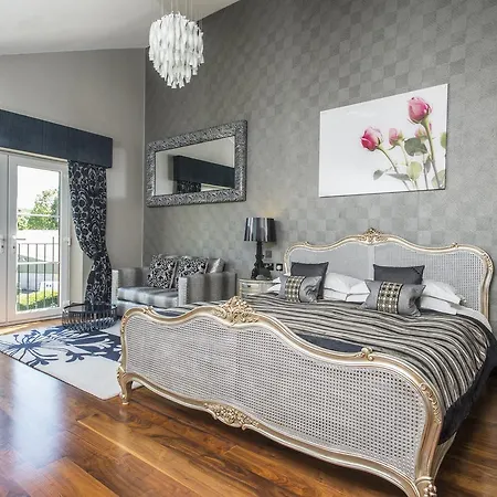 Windermere Suites בית הארחה