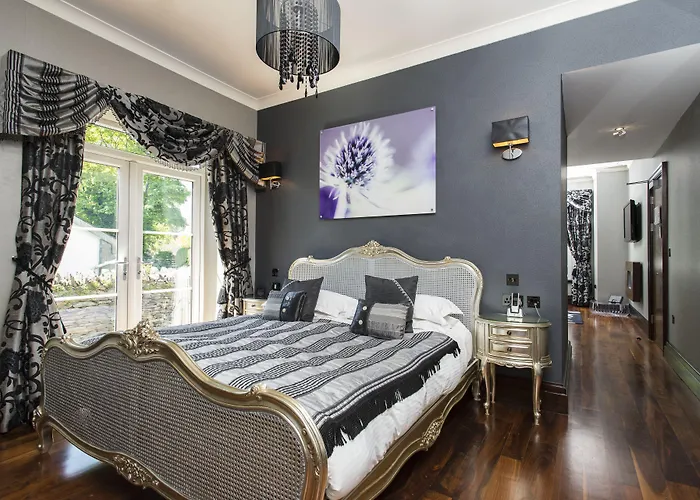 أجنحة بيت ضيافة 5*