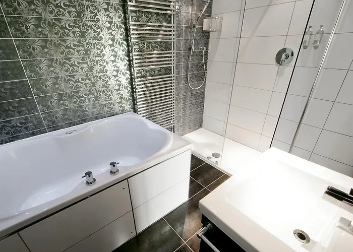 أجنحة بيت ضيافة