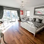 Penzion Windermere Suites Windermere