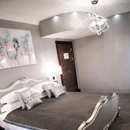Windermere Suites