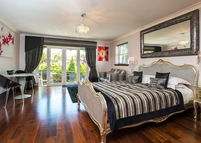 Pensión Windermere Suites