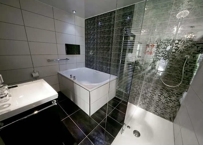 Windermere Suites 5*