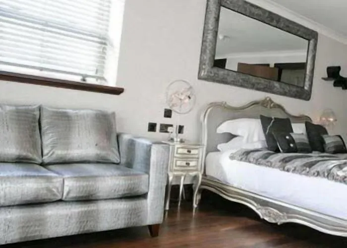 Pensión Windermere Suites